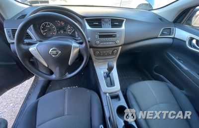 Zdjęcie 9 z 11 samochodu: 2014 NISSAN SENTRA S VIN:3N1AB7AP4EY248917 - miniatura