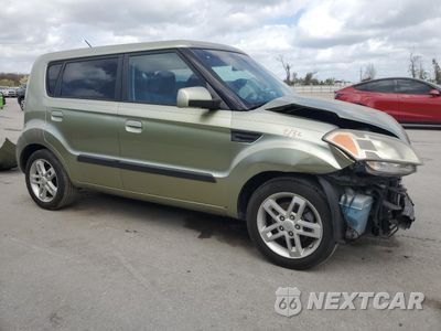 Czwarte zdjęcie samochodu z boku: 2010 KIA SOUL + VIN:KNDJT2A29A7033062 - miniatura