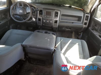 Zdjęcie 8 z 14 samochodu: 2015 RAM 3500 VIN:3C7WRTCL6FG520041 - miniatura