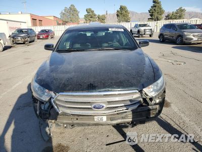 Piąte zdjęcie samochodu w środku: 2014 FORD TAURUS SEL VIN:1FAHP2E82EG160166 - miniatura