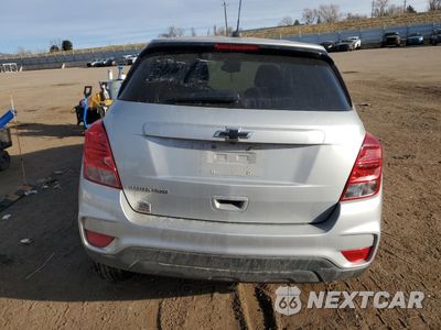 Zdjęcie 6 z 14 samochodu: 2019 CHEVROLET TRAX LS VIN:3GNCJNSBXKL218854 - miniatura