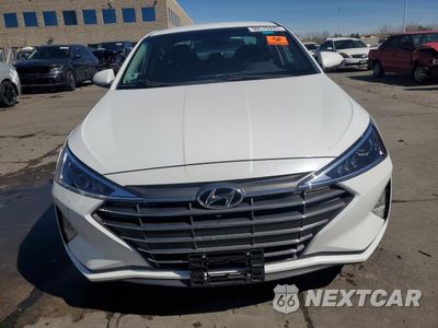 Piąte zdjęcie samochodu w środku: 2020 HYUNDAI ELANTRA SEL VIN:5NPD84LF1LH532463 - miniatura