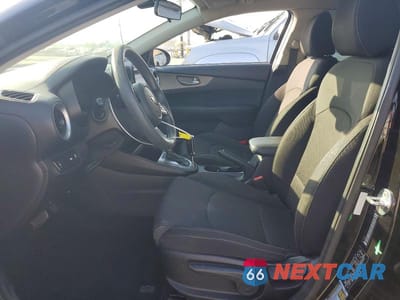 Zdjęcie 7 z 12 samochodu: 2019 KIA FORTE LXS VIN:3KPF24AD1KE016473 - miniatura