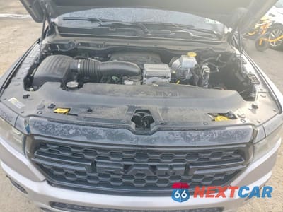 Zdjęcie 11 z 12 samochodu: 2024 RAM 1500 BIG HORN VIN:1C6SRFFT8RN211120 - miniatura