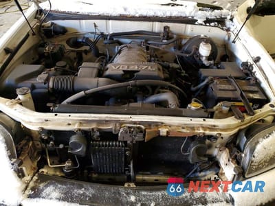 Zdjęcie 11 z 12 samochodu: 2003 TOYOTA TUNDRA SR5 VIN:5TBBT44123S435722 - miniatura