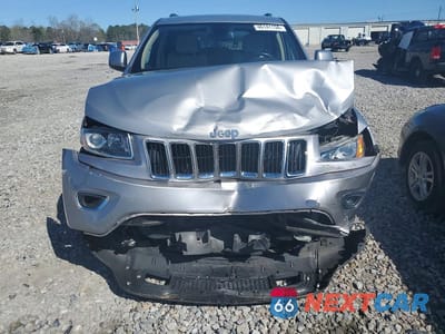 Piąte zdjęcie samochodu w środku: 2014 JEEP GRAND CHEROKEE LAREDO VIN:1C4RJEAG4EC433114 - miniatura