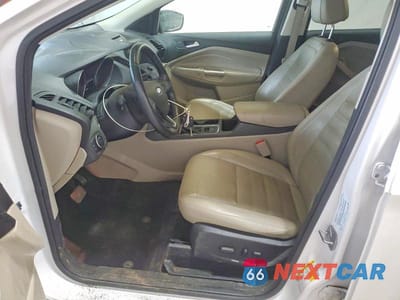 Zdjęcie 7 z 12 samochodu: 2017 FORD ESCAPE SE VIN:1FMCU9GD5HUF00850 - miniatura