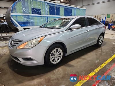 2012 HYUNDAI SONATA GLS 5NPEB4AC9CH310719 - główne zdjęcie licytacji z USA - miniatura