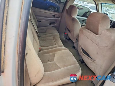 Zdjęcie 10 z 12 samochodu: 2006 GMC NEW SIERRA C1500 VIN:2GTEC13Z461343064 - miniatura