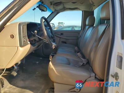 Zdjęcie 7 z 12 samochodu: 2007 CHEVROLET SILVERADO C1500 CLASSIC VIN:3GCEC14X47G146207 - miniatura