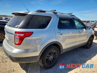 Trzecie zdjęcie samochodu z tyłu: 2011 FORD EXPLORER XLT VIN:1FMHK8D86BGA28385 - miniatura
