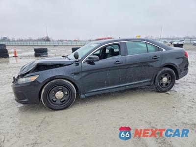 2015 FORD TAURUS POLICE INTERCEPTOR 1FAHP2MK8FG102352 - główne zdjęcie licytacji z USA - miniatura