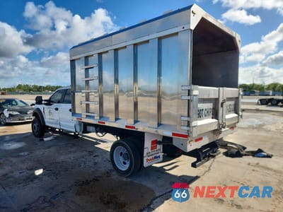 Trzecie zdjęcie samochodu z tyłu: 2022 FORD F450 SUPER DUTY VIN:1FD0W4GNXNEE93960 - miniatura