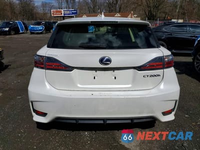 Zdjęcie 6 z 11 samochodu: 2016 LEXUS CT 200 VIN:JTHKD5BH2G2274956 - miniatura