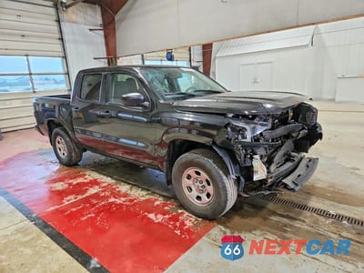Czwarte zdjęcie samochodu z boku: 2022 NISSAN FRONTIER S VIN:1N6ED1EK2NN611875 - miniatura