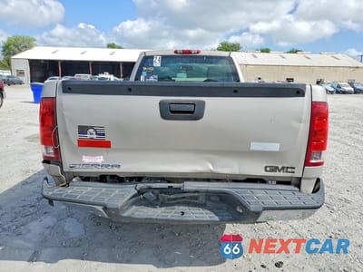 Zdjęcie 6 z 11 samochodu: 2008 GMC SIERRA C1500 VIN:1GTEC14X68Z307688 - miniatura
