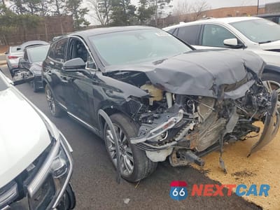 Czwarte zdjęcie samochodu z boku: 2018 LINCOLN MKX RESERVE VIN:2LMPJ8LP8JBL19990 - miniatura