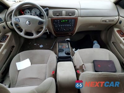 Zdjęcie 8 z 12 samochodu: 2003 MERCURY SABLE GS VIN:1MEFM50U43A609510 - miniatura
