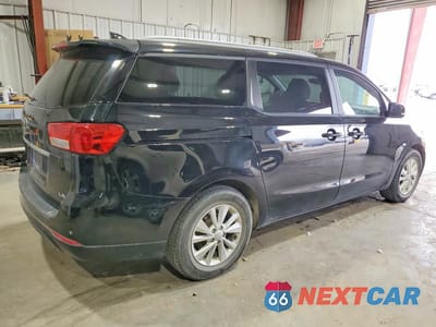 Trzecie zdjęcie samochodu z tyłu: 2015 KIA SEDONA LX VIN:KNDMB5C19F6030858 - miniatura