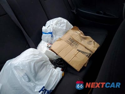 Zdjęcie 10 z 12 samochodu: 2013 KIA FORTE EX VIN:KNAFU6A29D5740136 - miniatura
