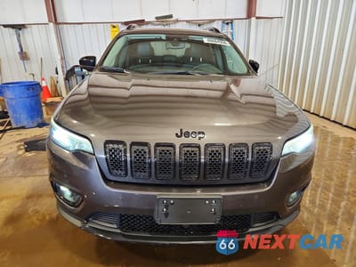 Piąte zdjęcie samochodu w środku: 2023 JEEP CHEROKEE ALTITUDE LUX VIN:1C4PJMMB3PD106511 - miniatura