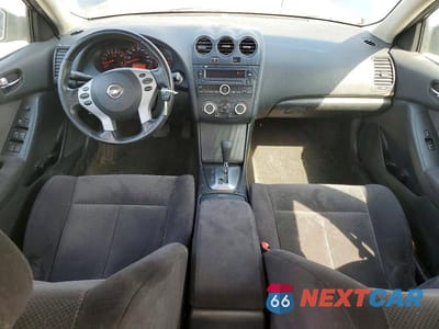 Zdjęcie 8 z 12 samochodu: 2009 NISSAN ALTIMA 2.5 VIN:1N4AL21E89N422265 - miniatura