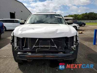 Piąte zdjęcie samochodu w środku: 2011 CHEVROLET TAHOE C1500 LTZ VIN:1GNSCCE07BR186166 - miniatura