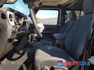 Zdjęcie 7 z 14 samochodu: 2025 JEEP WRANGLER SAHARA VIN:1C4PJXEG8SW549956 - miniatura