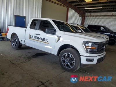 Czwarte zdjęcie samochodu z boku: 2024 FORD F150 STX VIN:1FTEX2KP5RKD31469 - miniatura