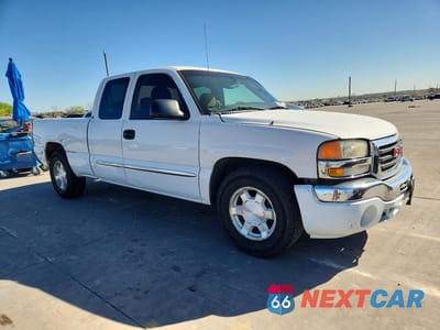 Czwarte zdjęcie samochodu z boku: 2004 GMC NEW SIERRA C1500 VIN:2GTEC19T041194314 - miniatura