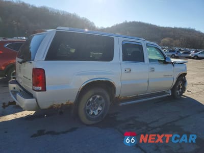 Trzecie zdjęcie samochodu z tyłu: 2006 CADILLAC ESCALADE ESV VIN:3GYFK66N96G117908 - miniatura