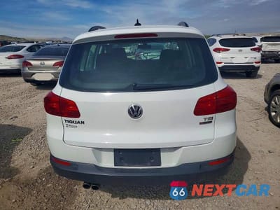 Zdjęcie 6 z 13 samochodu: 2017 VOLKSWAGEN TIGUAN S VIN:WVGBV7AX7HK041817 - miniatura