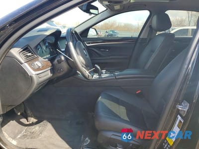 Zdjęcie 7 z 12 samochodu: 2016 BMW 535 XI VIN:WBA5B3C5XGG253043 - miniatura