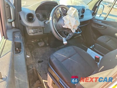 Zdjęcie 8 z 13 samochodu: 2022 MERCEDES-BENZ SPRINTER 2500 VIN:W1Y40CHY1NT098647 - miniatura