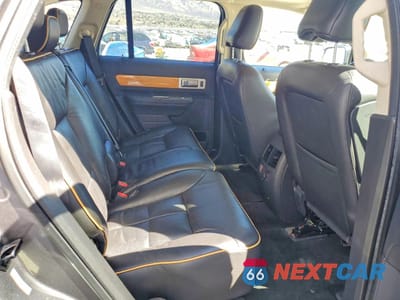 Zdjęcie 10 z 12 samochodu: 2010 LINCOLN TOWNHOUSE MKX VIN:2LMDJ8JC2ABJ21604 - miniatura