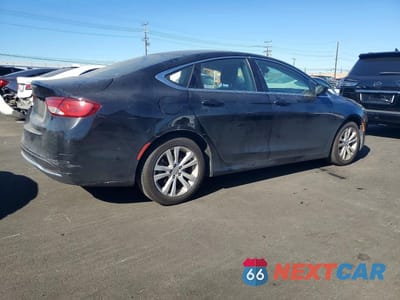 Trzecie zdjęcie samochodu z tyłu: 2016 CHRYSLER 200 LIMITED VIN:1C3CCCAB6GN151433 - miniatura