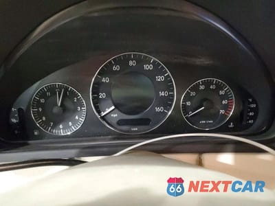 Zdjęcie 9 z 12 samochodu: 2005 MERCEDES-BENZ CLK 500 VIN:WDBTK75J85F142231 - miniatura