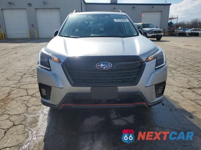 Piąte zdjęcie samochodu w środku: 2023 SUBARU FORESTER SPORT VIN:JF2SKAGC1PH501694 - miniatura