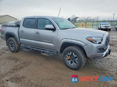 Czwarte zdjęcie samochodu z boku: 2021 TOYOTA TACOMA TRD OFF-ROAD VIN:3TYCZ5AN1MT031078 - miniatura