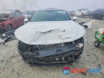 Piąte zdjęcie samochodu w środku: 2019 VOLKSWAGEN ARTEON SEL VIN:WVWHR7AN7KE029609 - miniatura