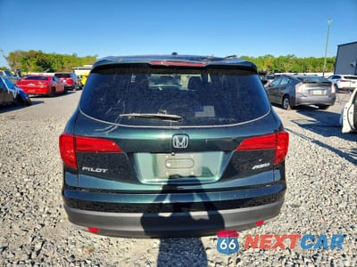 Zdjęcie 6 z 13 samochodu: 2017 HONDA PILOT EX VIN:5FNYF6H30HB058061 - miniatura