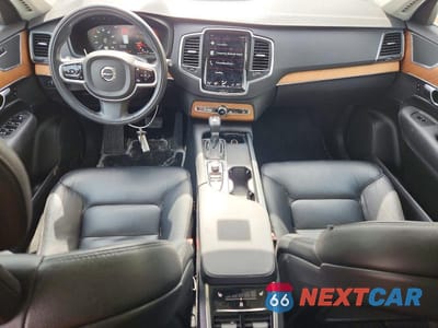 Zdjęcie 8 z 13 samochodu: 2021 VOLVO XC90 T6 MOMENTUM VIN:YV4A221K2M1681785 - miniatura