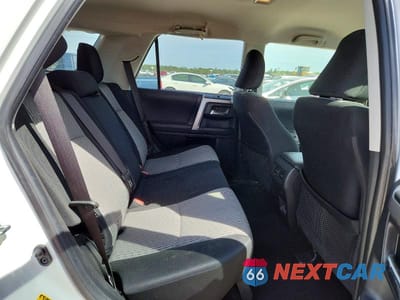 Zdjęcie 11 z 12 samochodu: 2024 TOYOTA 4RUNNER SR5 VIN:JTEEU5JR7R5312591 - miniatura