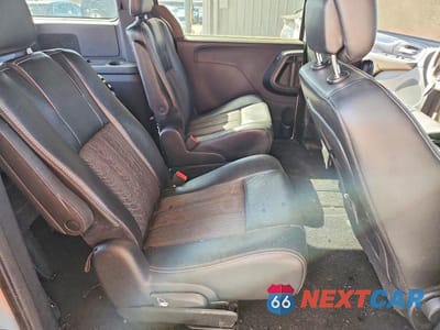 Zdjęcie 11 z 12 samochodu: 2015 CHRYSLER TOWN & COUNTRY S VIN:2C4RC1HG8FR630465 - miniatura