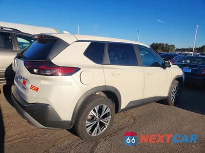 Trzecie zdjęcie samochodu z tyłu: 2023 NISSAN ROGUE SV VIN:5N1BT3BB2PC686238 - miniatura