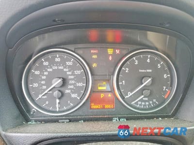 Zdjęcie 9 z 12 samochodu: 2011 BMW 328 I VIN:WBAPH7G58BNM54839 - miniatura