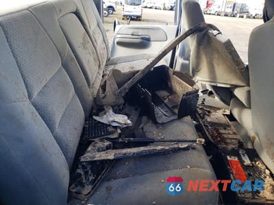 Zdjęcie 10 z 11 samochodu: 2003 FORD F350 SRW SUPER DUTY VIN:1FTSW31P23ED80602 - miniatura