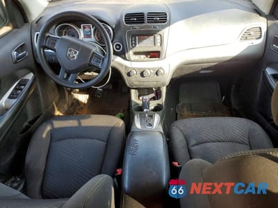 Zdjęcie 8 z 12 samochodu: 2018 DODGE JOURNEY SE VIN:3C4PDCAB2JT375655 - miniatura