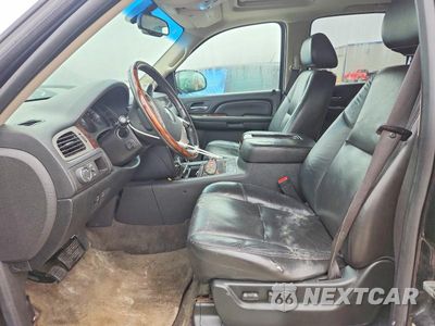 Zdjęcie 7 z 12 samochodu: 2009 GMC YUKON DENALI VIN:1GKFK03289R295279 - miniatura