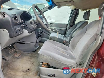 Zdjęcie 7 z 13 samochodu: 2004 DODGE GRAND CARAVAN SXT VIN:2D4GP44LX4R513955 - miniatura